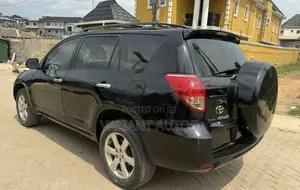 Toyota RAV4 2008 Black