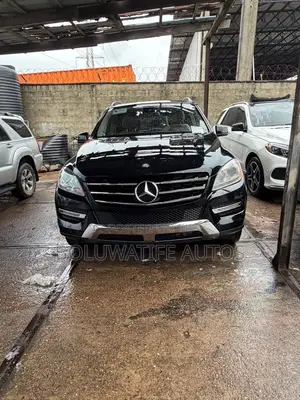Mercedes-Benz M Class ML 350 4Matic 2013 Black