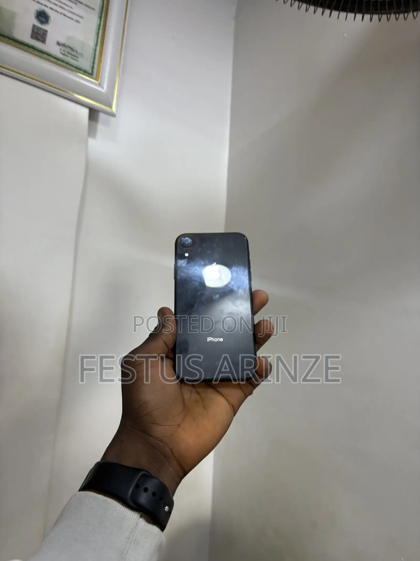 Apple iPhone XR 64 GB Black