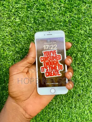 Apple iPhone 8 64 GB White