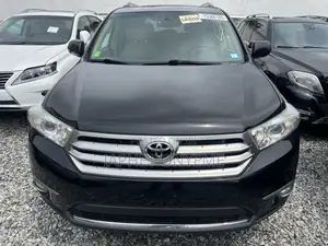 Toyota Highlander Limited 3.5l 4WD 2013 Black