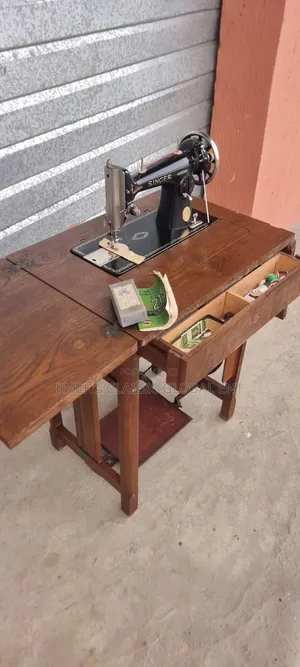 Manual Straight Sewing Machine and Straight and Zigzag Sewing Machines