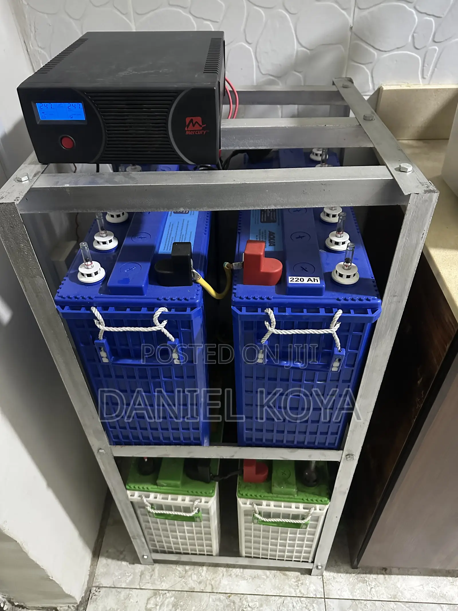 2.5kva Mercury Inverter With 4x 220ah Batteries