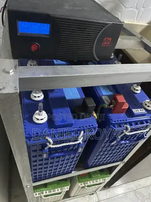 2.5kva Mercury Inverter With 4x 220ah Batteries