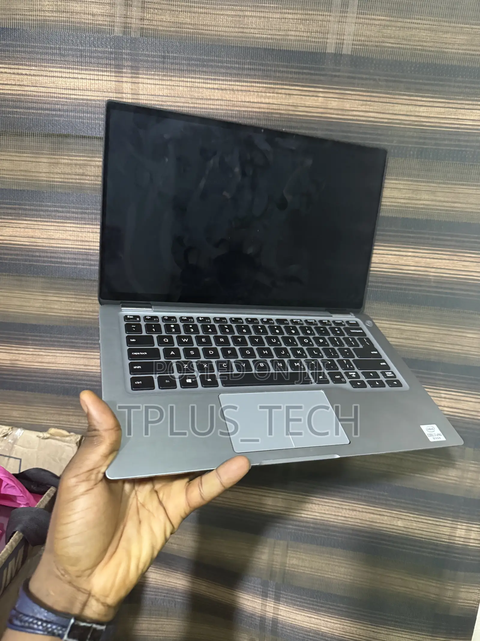 Laptop Dell Latitude 9410 16GB Intel Core i7 SSD 256GB