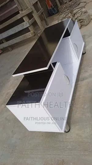 High-Quality Tv Stand With Multiple Storage Compartments