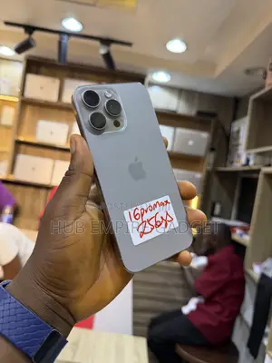 Apple iPhone 16 Pro Max 256 GB