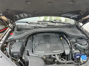 Mercedes-Benz M Class ML350 4MATIC 4dr SUV AWD (3.5L 6cyl 7A) 2014