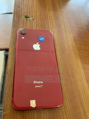 Apple iPhone XR 64 GB Red