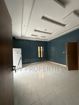1bdrm Shared Apartment in Ikota Villa Estate for rent