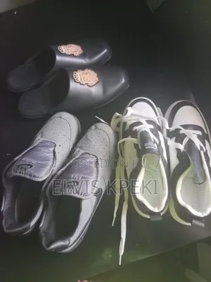 Luxury Sneakers – Used Once