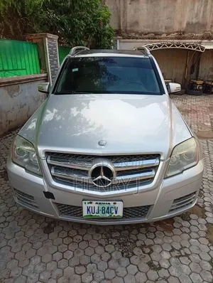 Mercedes-Benz GLK-Class 350 4MATIC 2010 Silver