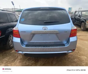 Toyota Highlander 2010 Blue