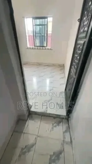 Mini Flat in Shomolu / Shomolu for rent