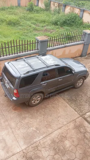 Toyota 4-Runner Limited V8 2008 Gray