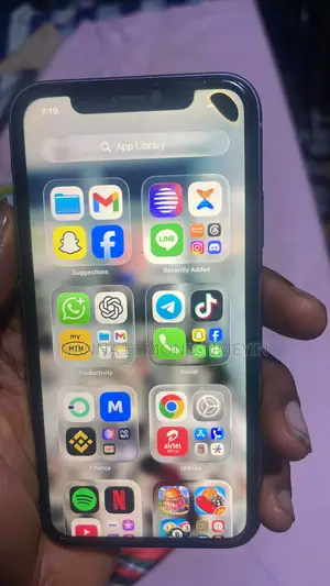 Apple iPhone 11 64 GB Purple