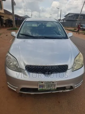 Toyota Matrix 2004 Silver