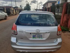 Toyota Matrix 2004 Silver