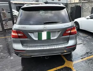 Mercedes-Benz M Class 2012 Gray
