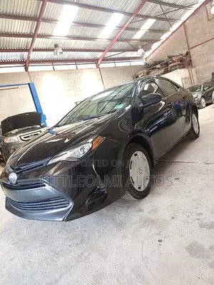 Toyota Corolla LE Eco (1.8L 4cyl 2A) 2018 Black