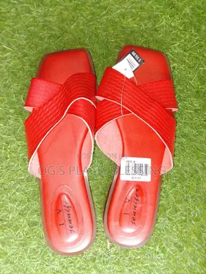 Women's Flat