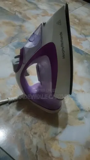 Steam Pressing Iron
