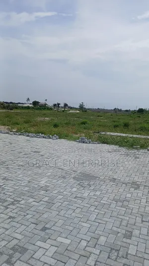 Distress 3-Plots of Land in Abraham Adesanya