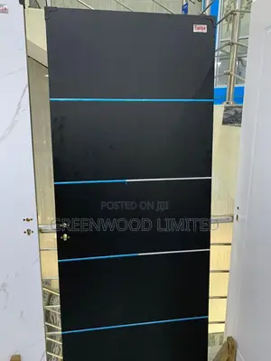 Woodendoor