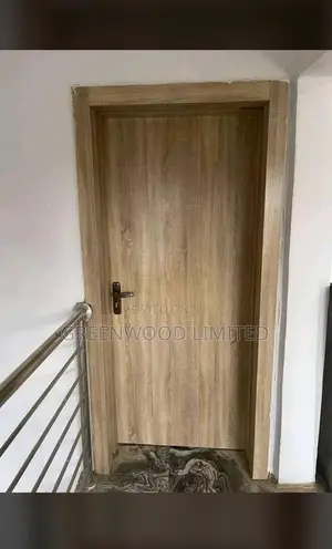 Woodendoor