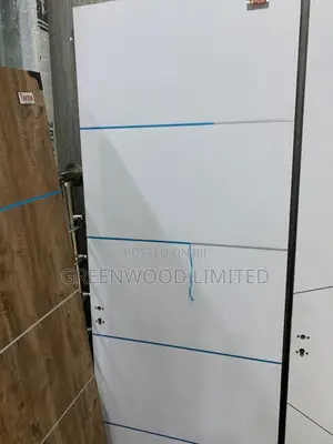 Woodendoor