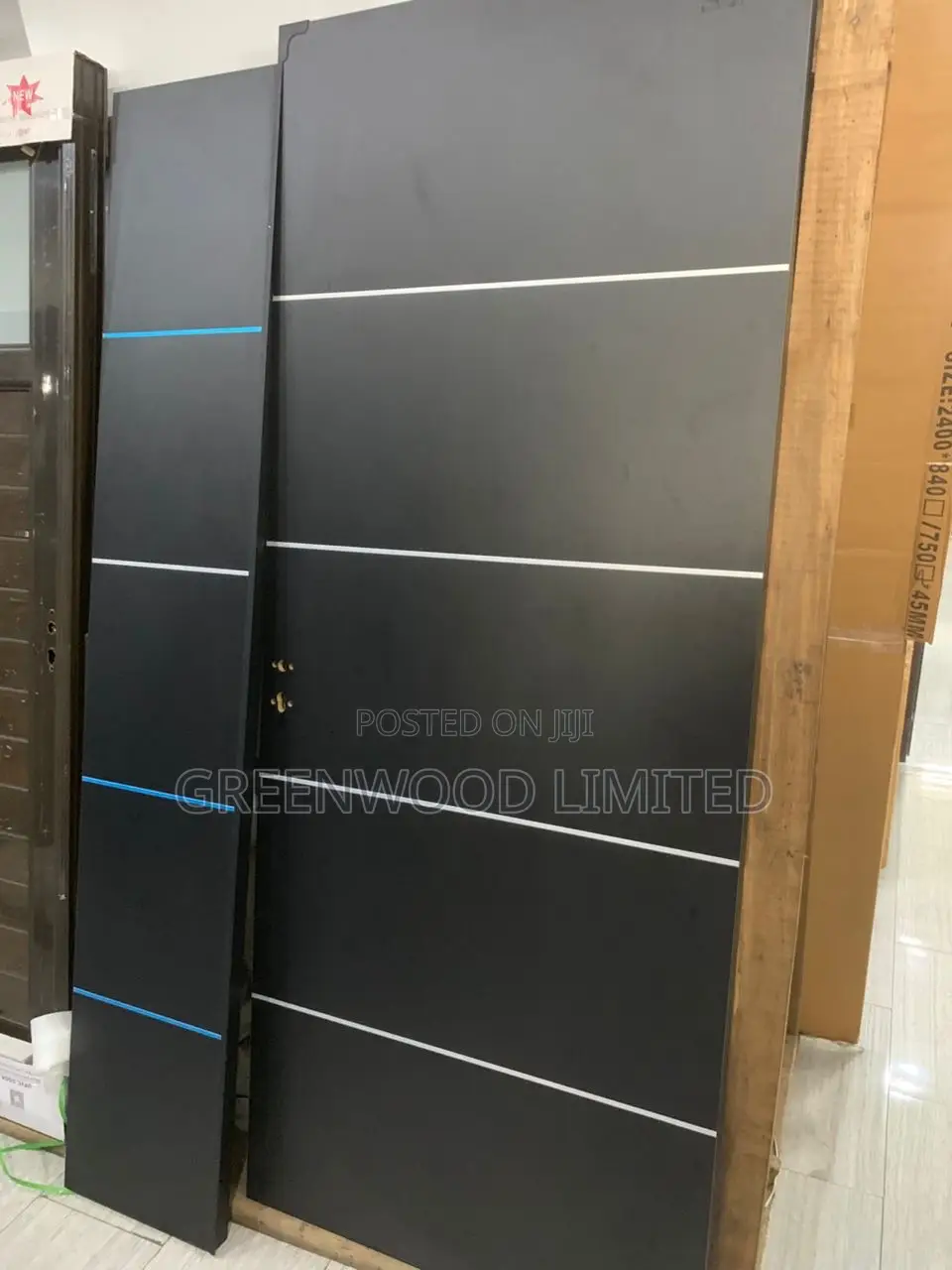 Woodendoor