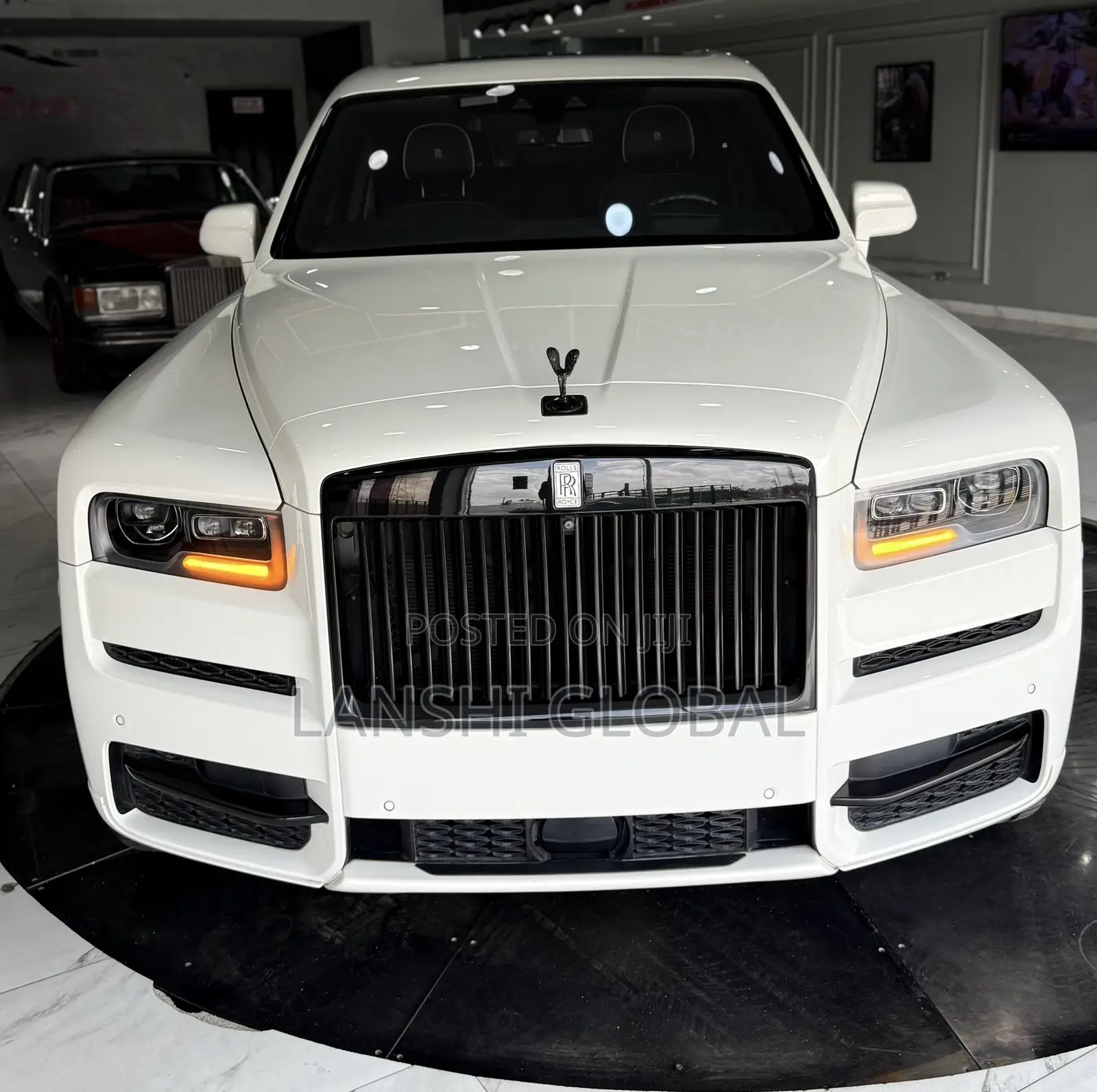 Rolls-Royce Cullinan Base 2019 White