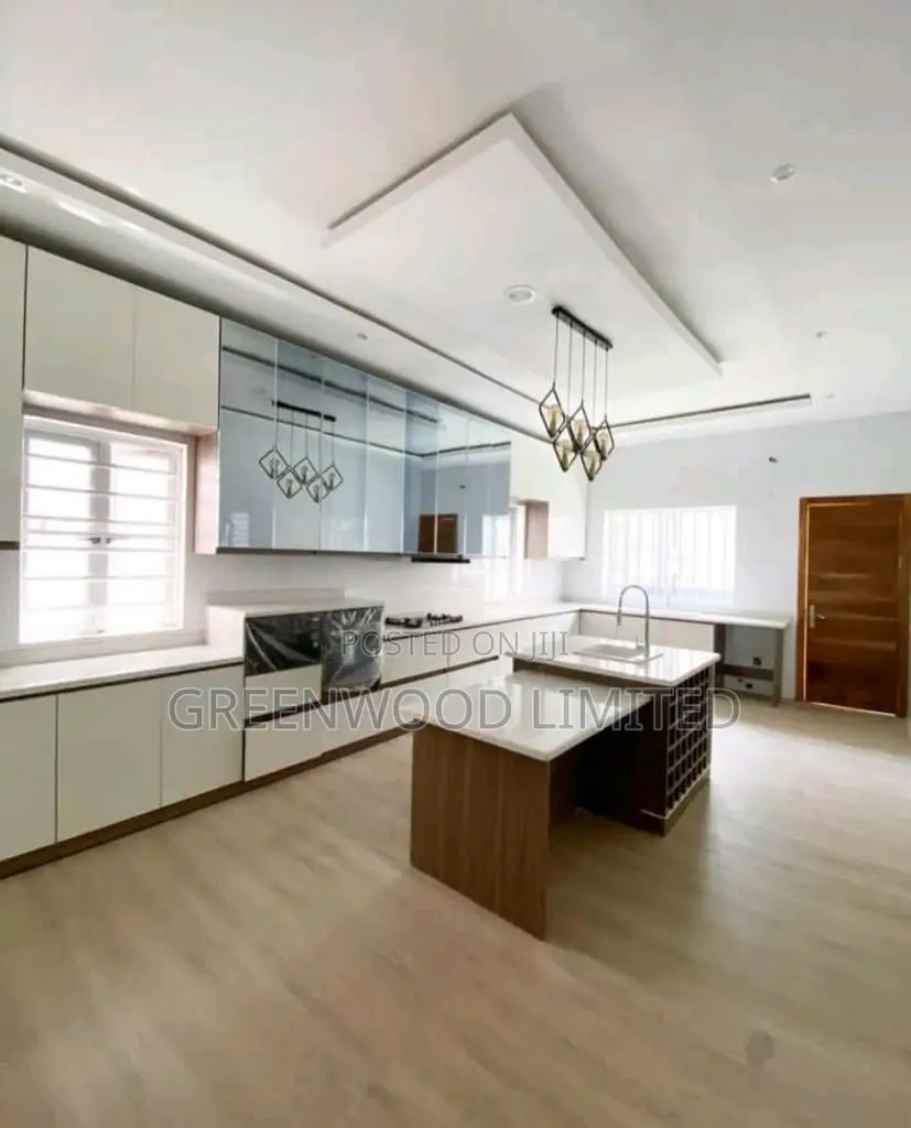 Kitchen Fitted System