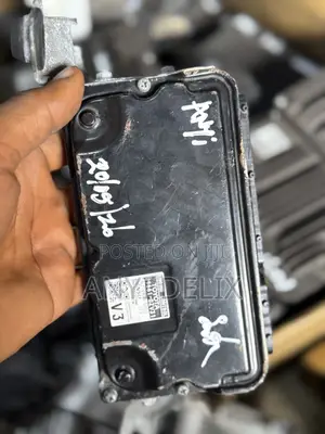 Ecu Brain Box Toyota Corolla 2020/2021 2zrfe 1.8l 4cyl at 89661-0zv31