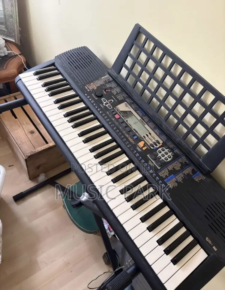 Yamaha PSR-195 Keyboard Budget Starter Keyboard at Music Park Ng