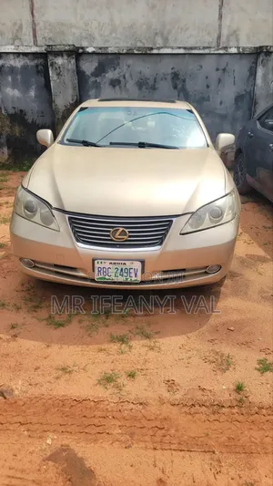 Lexus ES 350 2009 Gold