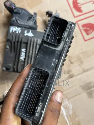 Ecu Brain Box Toyota Rav4 2019/2020 2.5l 4cyl Hybrid at 89661-0r690
