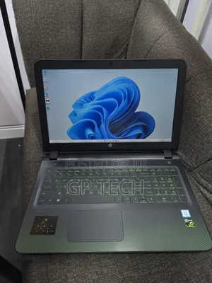 Laptop HP 15 8GB Intel Core i7 HDD+SSD 1T