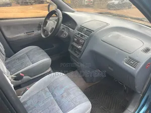 Toyota Picnic 2.0 FWD 2007 Blue