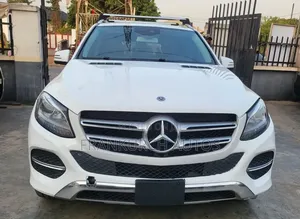 Mercedes-Benz GLE-Class 2018 White