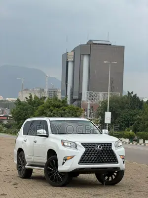 Lexus GX 2020 White