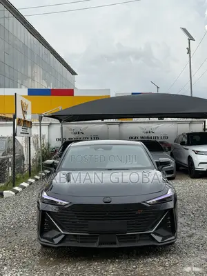 Changan UNI-V 2.0 Petrol FWD 2024 Black