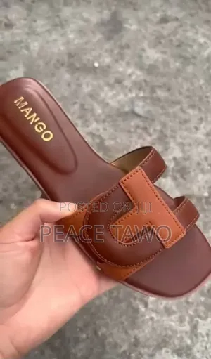 Slippers Palms