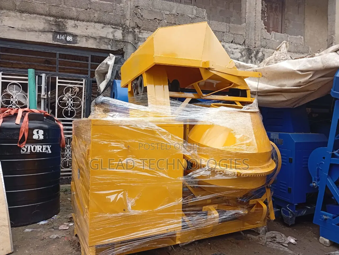 Concrete Self-loading Machine