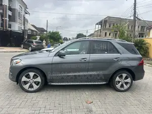 Mercedes-Benz GLE-Class GLE 350 2017 Gray