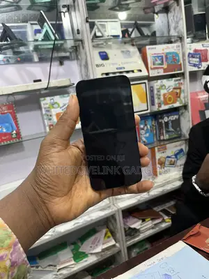 Apple iPhone 13 128 GB Black