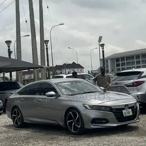 Honda Accord 2018 Silver