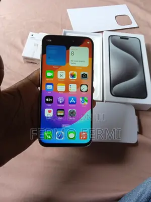 New Apple iPhone 15 Pro Max 1 TB White