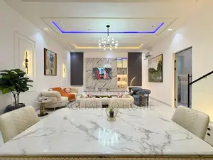 Zara 4 Bedroom Apartment