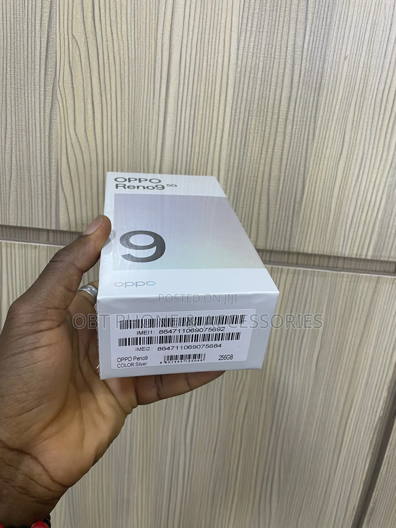 New Oppo Reno9 256 GB
